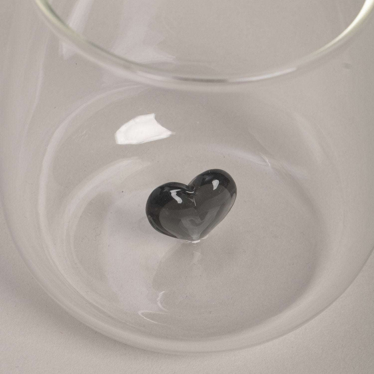 Trinkglas Herzfigur schwarz Eulenschnitt