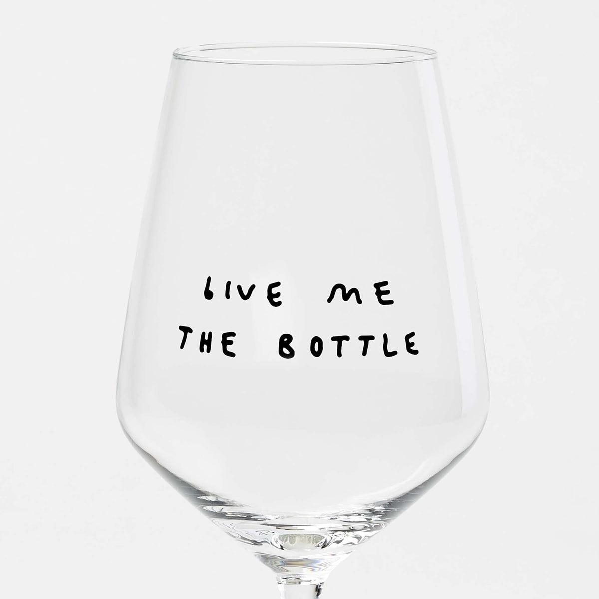 "Give Me The Bottle" Weinglas by Johanna Schwarzer × selekkt
